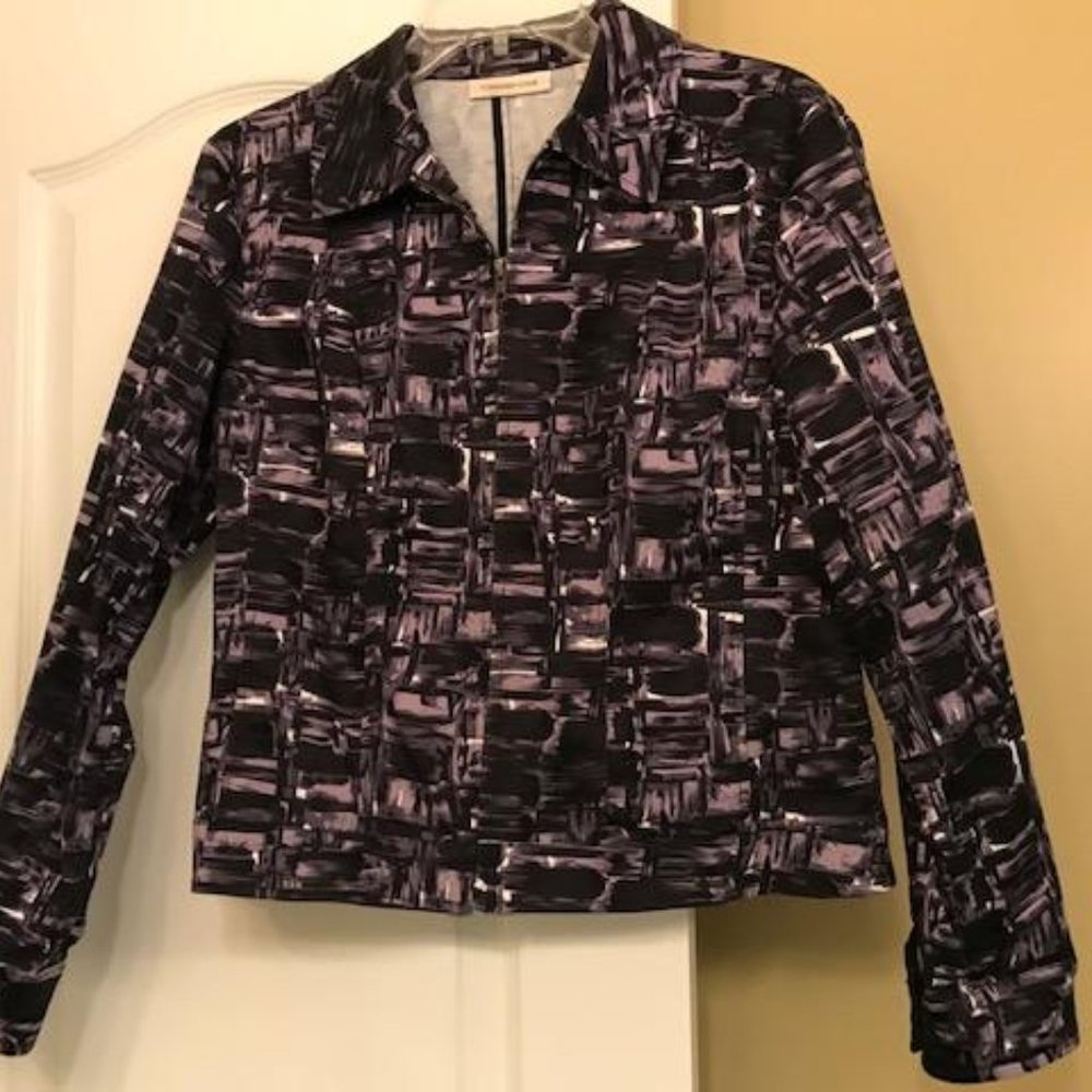 Women's zip up Boomer Jacket style